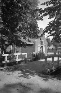 41231 Gezicht op een deel van de Fröbelschool Laan van Chartroise 90 te Utrecht (voormalig Kartuizerklooster Nieuwlicht).